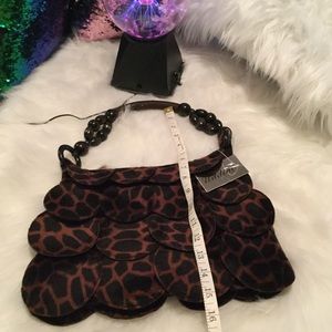 Uddini Circle Flap Leopard Clutch Tokyo Streetwear